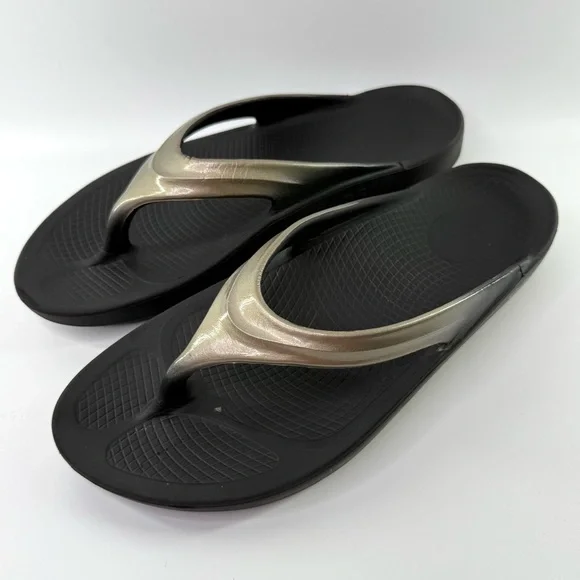 OOFOS OOLALA Luxe Thong Flip Flop Sandals Latte 42/US 11 - Picture 2 of 14
